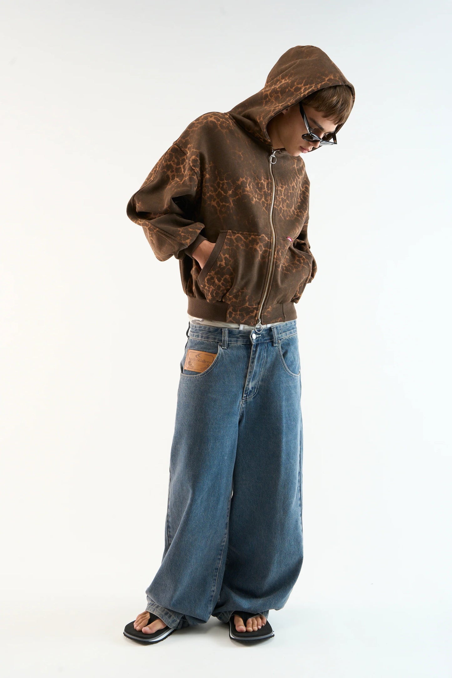 𝗟𝗲𝗼𝗽𝗮𝗿𝗱 𝗭𝗶𝗽-𝗨𝗽